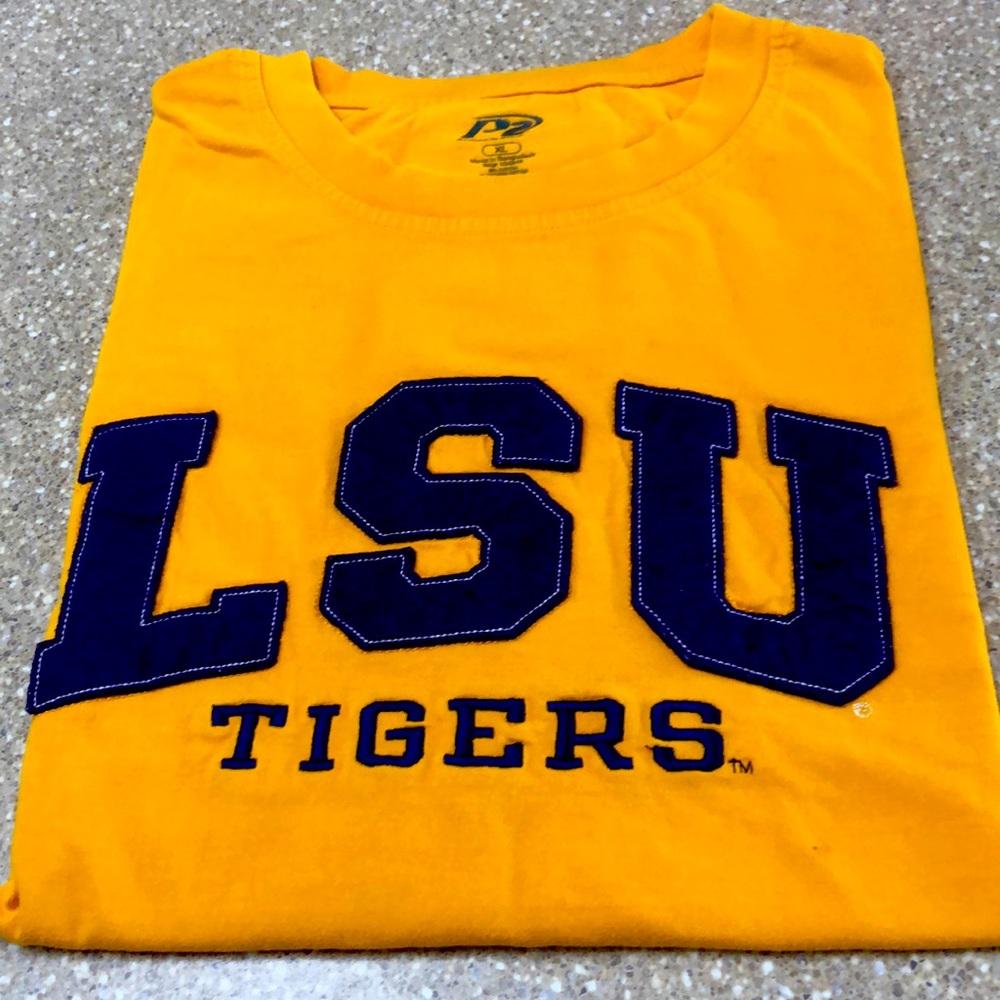 TIGERS L S U T -SHIRT